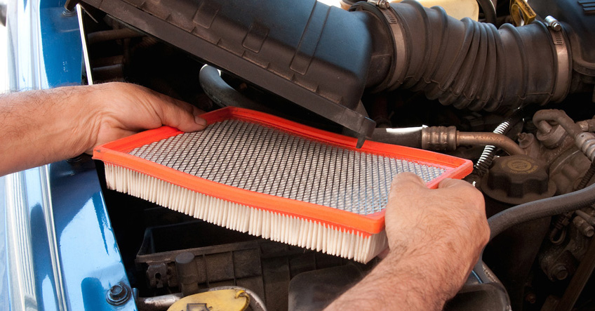 Hill International Trucks How to Replace Air Filter